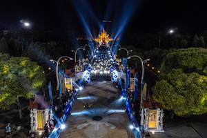 BIB: 200
                            <button type="button" onclick="openModal(22791468)" class="btn btn-primary btn-sm float-right btn-popup" data-toggle="modal" data-target=".modal-high-quality">
                        <i class="fas fa-shopping-cart"></i> Add to Cart
                    </button>
                                            <button type="button" onclick="isThisMe(22791468, true)" class="btn btn-success btn-sm float-right btn-popup btn-isme hidden" data-toggle="tooltip" data-placement="bottom" title="นี่คือรูปของคุณใช่ไหม คลิกที่นี่เพื่อเอาเข้าอัลบั้ม">
                        <i class="fas fa-plus"></i> Add to album
                    </button>
                    <button type="button" onclick="isThisMe(22791468, false)" class="btn btn-warning btn-sm float-right btn-popup btn-isnotme hidden">
                        <i class="fas fa-ban"></i> Remove from album
                    </button>